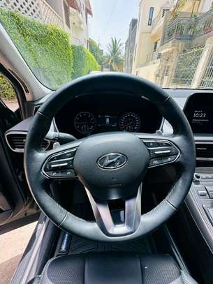 Hyundai Santafe 2023 image 7