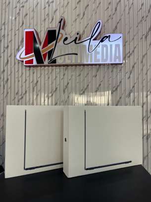 MacBook Air m5 16/1tera image 2