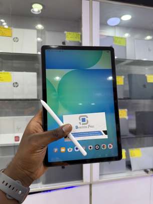 Samsung Galaxy Tab S10 image 2