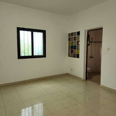 Appartement à vendre Ouakam corniche image 7