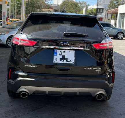 FORD EDGE TITANIUM 2019 image 6
