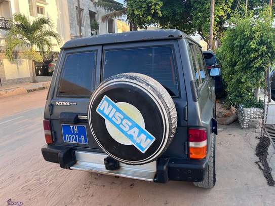 Nissan patrol 2009 image 3
