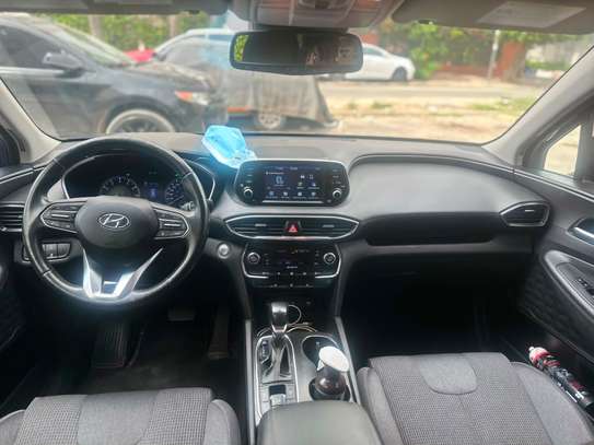 HYUNDAI SANTAFE 2020 image 8