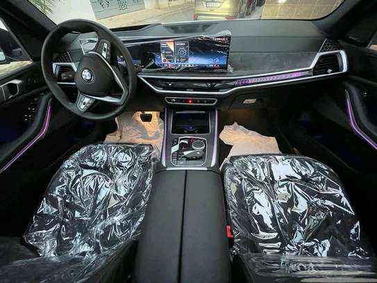 Bmw X5 xdrive image 4