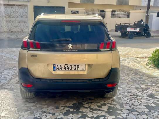 Peugeot 5008  7place image 2