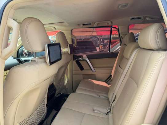 TOYOTA PRADO 2016 image 8