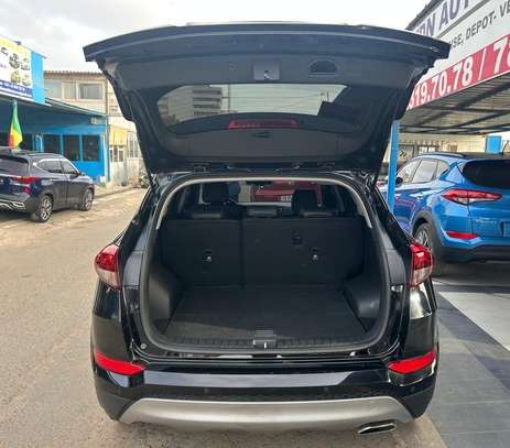 Hyundai Tucson 2018 diesel full options image 9