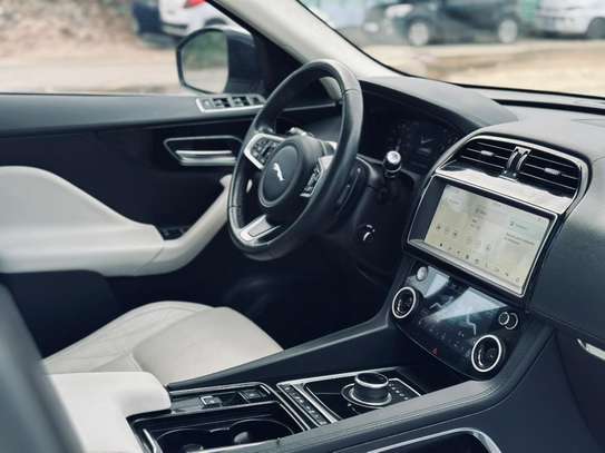JAGUAR F-PACE 2020 image 9