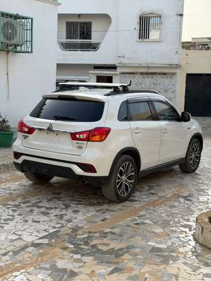 Mitsubishi outlander limited image 8