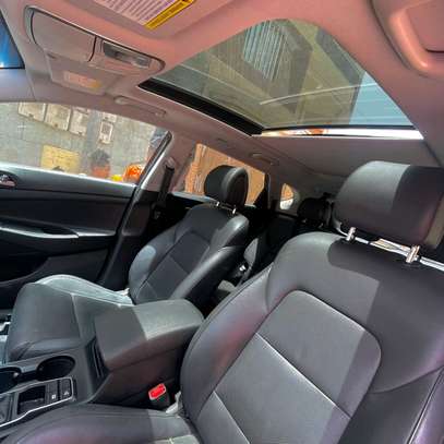 Hyundai Tucson image 10