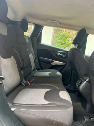 Jeep cherokee 2018 automatique ésance 4 clinder 2.4 . image 7