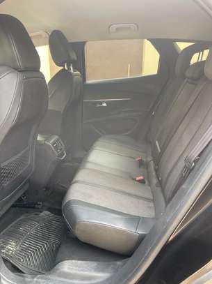 Peugeot 3008 2021 image 6