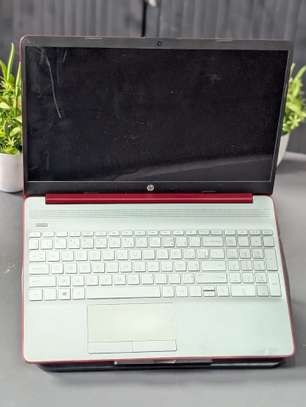 HP Pavilion 15 i3 10th gen 500gb ssd / 8hb ram image 3