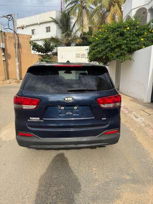 Kia Sorento 2017 image 3