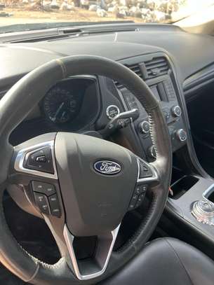 Ford fusion image 5