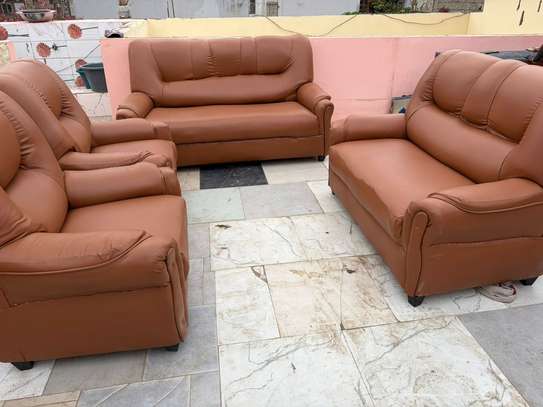 Salon 7 place vip image 2