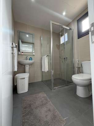 Appartement meublé Mermoz image 4