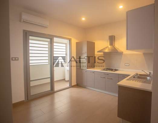 APPARTEMENT F4 – RÉSIDENCE MANINO - MERMOZ image 11