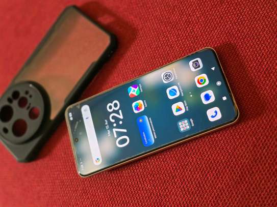 Xiaomi Mi 15 ultra 512GB 16GB ram image 3