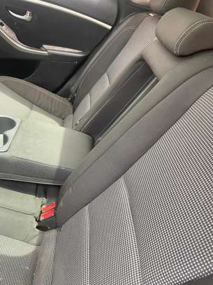 Hyundai Elantra GT image 6