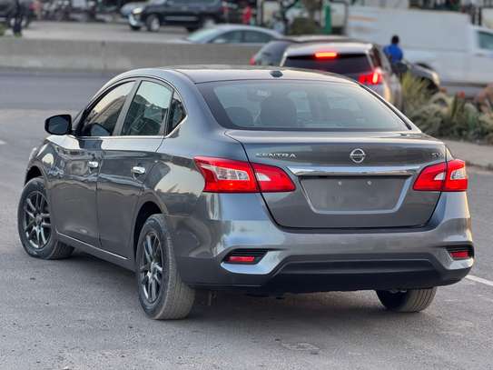 Nissan Sentra 2017 essence 1.8L venant image 4