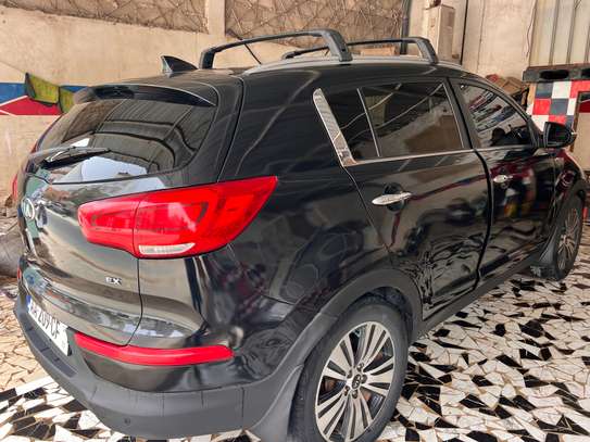 Kia Sportage Automatique  essence climatisé full option image 4