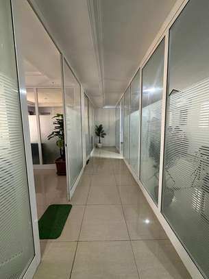 À louer – Plateau de bureau de 90 m² sur la VDN image 3