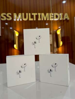 Airpods Pro 2 usb-c image 2