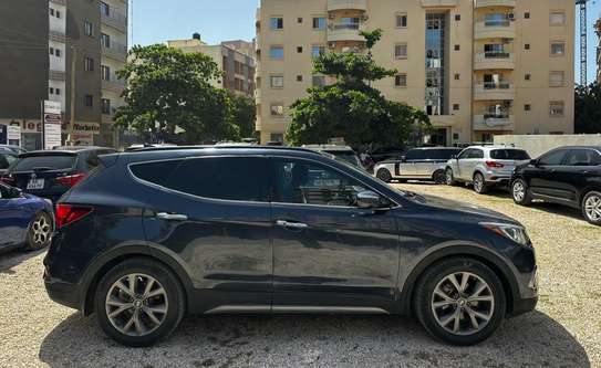 Hyundai Santafe image 5
