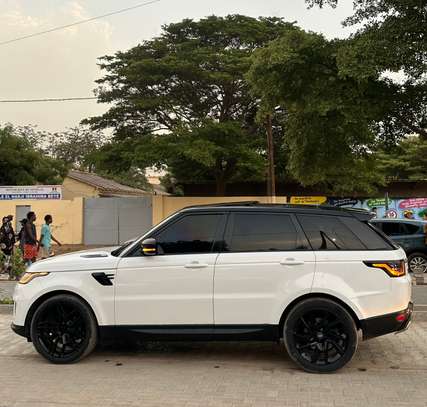 Range rover image 5