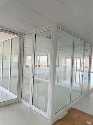 PLATEAUX DE BUREAUX À LOUER image 5