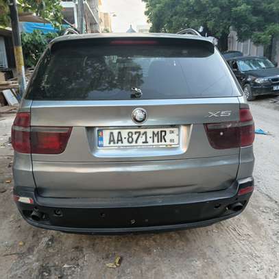Bmw x5-e70 2011 image 3