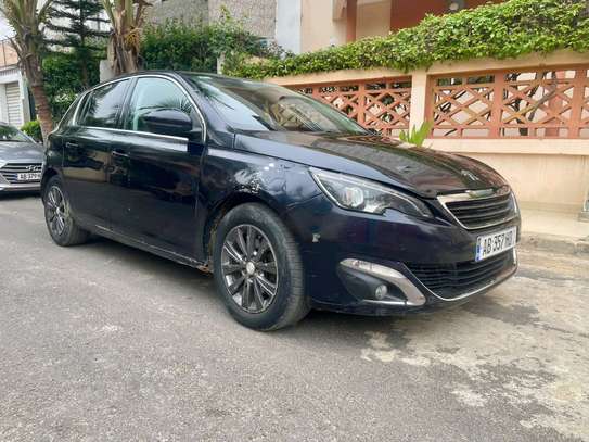 peugeot 2008 image 4