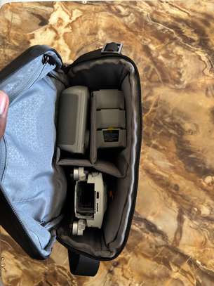 DJI MINI 3 (fly more combo ) image 9