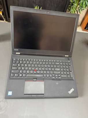 Lenovo p52 / i7 / 32GB ram / ssd 512gb workstation image 2