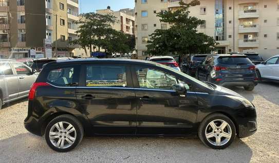PEUGEOT 5008 2016 image 6