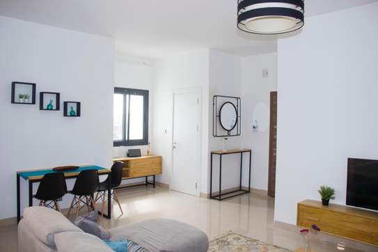 Studio Meublé à louer à Mermoz image 5
