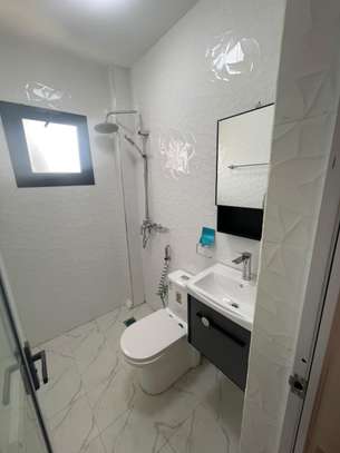 Appartement meuble F3 à louer aux almadies image 15