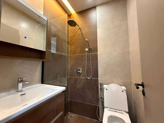 A LOUER - APPARTEMENT DE TYPE F4 - POINT-E image 6