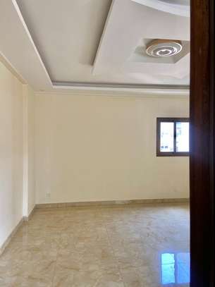 Appartement F4  à louer CITE KEUR GORGUI image 7
