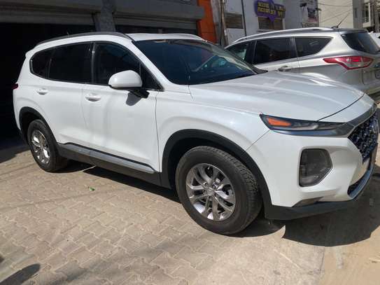 Hyundai Santa Fe 2019 image 13