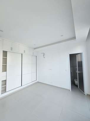 Appartement F3 à louer aux Almadies image 9