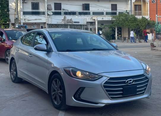 HYUNDAI ELANTRA ANNEE: 2017 image 2