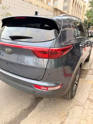 Kia Sportage image 8