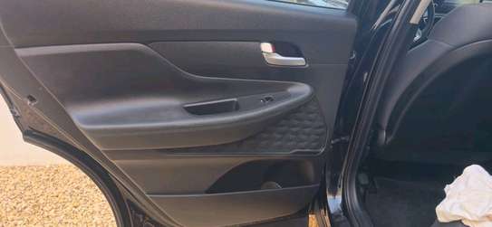Hyundai Santafe image 10