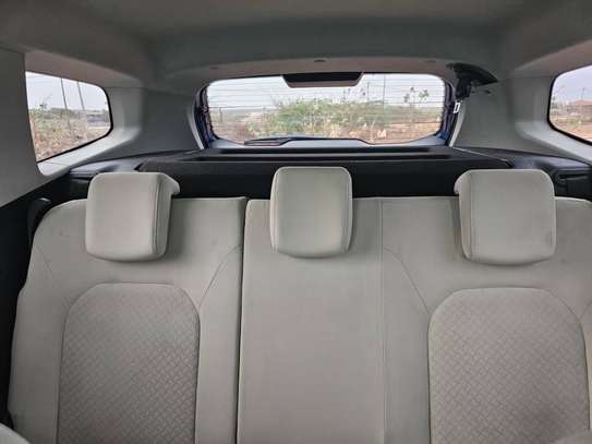 Renault Duster 2020 image 13