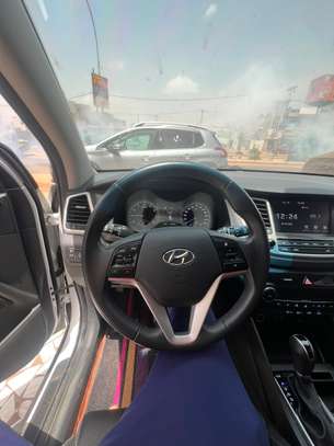 Hyundai Tucson 2016 image 2
