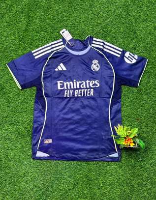 Toutes Les Maillots Clubs Sont Disponibles image 2