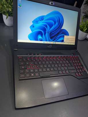 Gamer i7 7th / GTX 1060 / 16gb ram / 256gb +1000 image 2