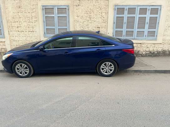 Hyundai Sonata clean image 10